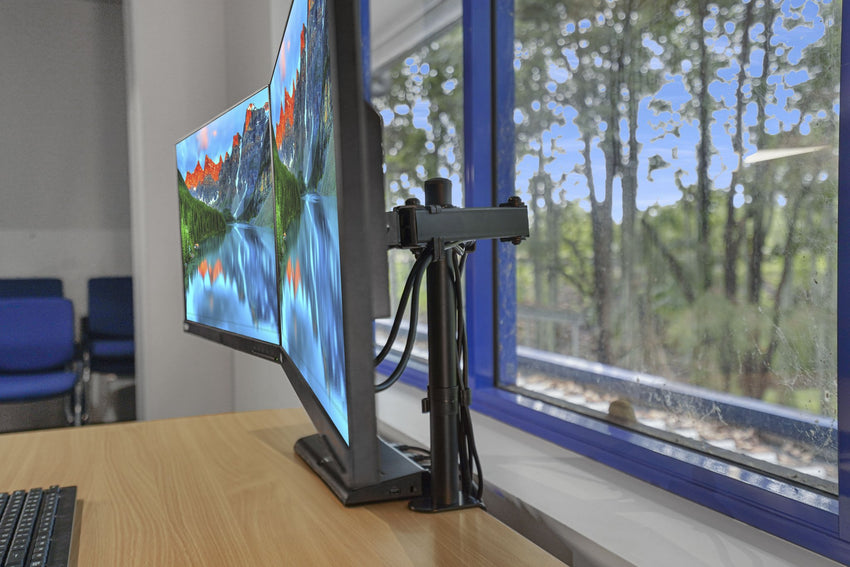 Lenovo Borderless FHD 24" Dual Monitor Setup (Refurbished)